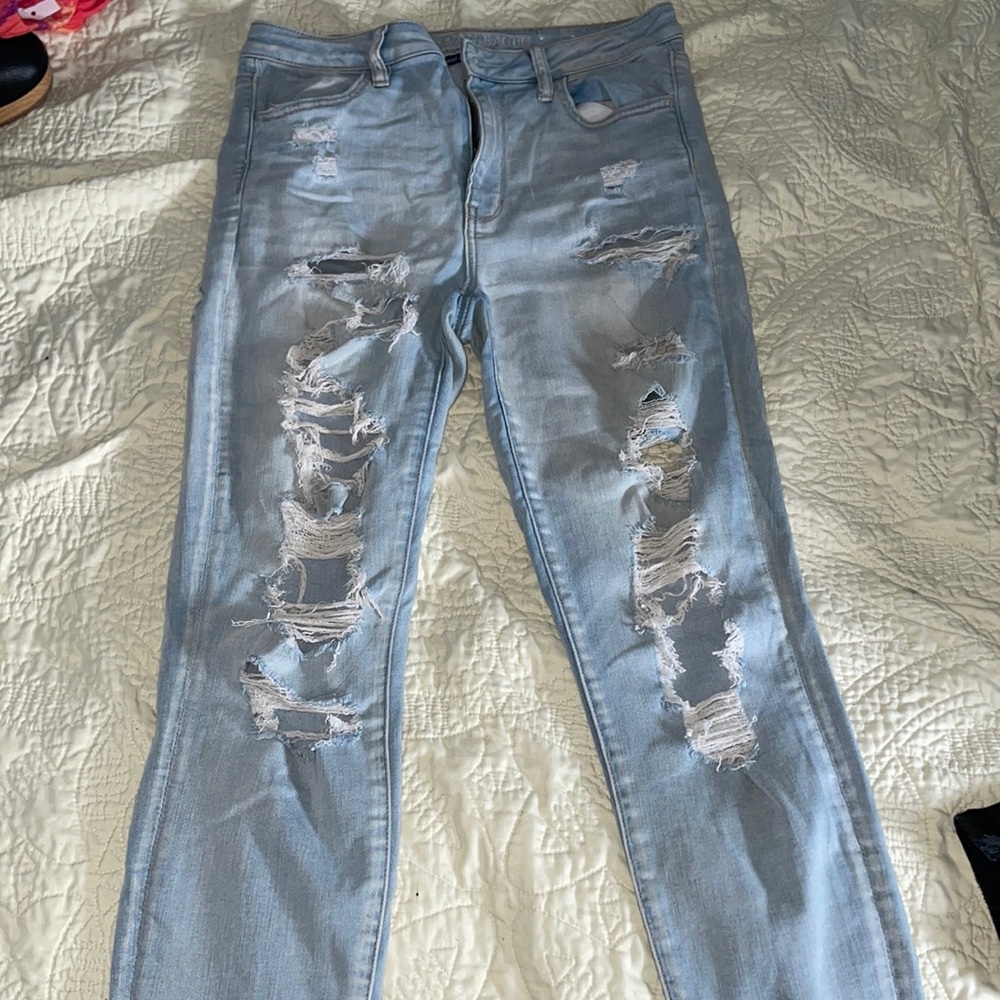 AMERICAN EAGLE ‘Next level Stretch’ ripped jeans